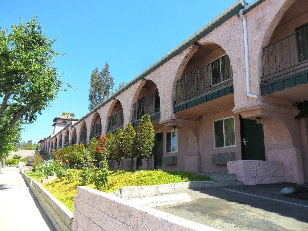 Motel 6-Orange, Ca - Anaheim Экстерьер фото