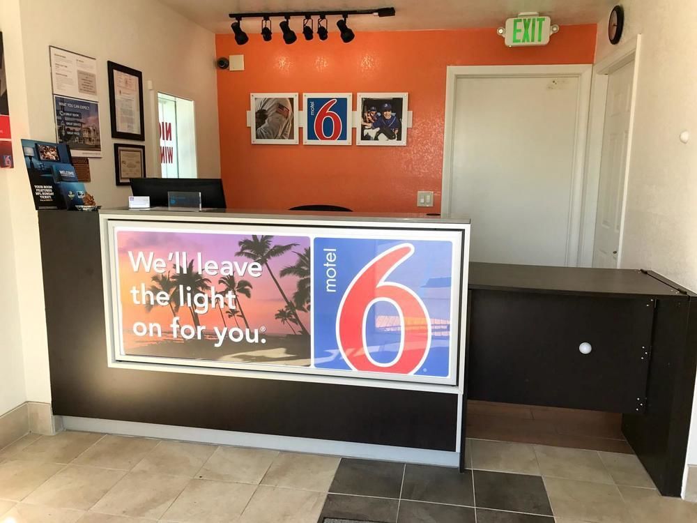 Motel 6-Orange, Ca - Anaheim Экстерьер фото